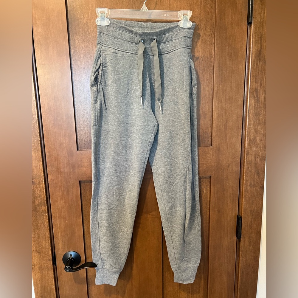 Athleta balance jogger, medium gray color, size XXS